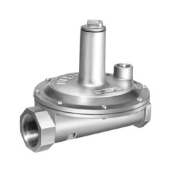 Maxitrol 325-7A-1-1/4 1-1/4" Gas Pressure Regulator 1,250,000 BTU